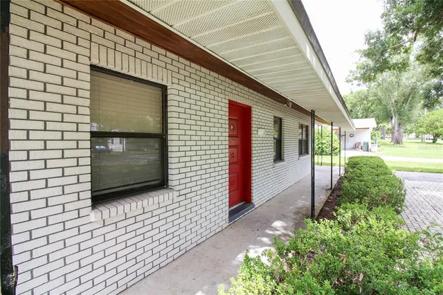 $1,750 | 545 Young Place, Lakeland, FL 33803