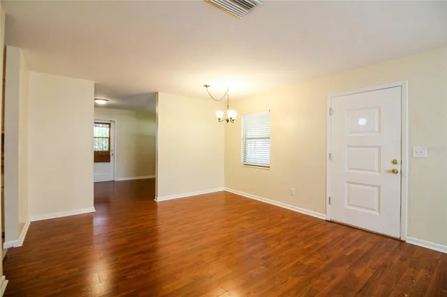 $1,750 | 545 Young Place, Lakeland, FL 33803