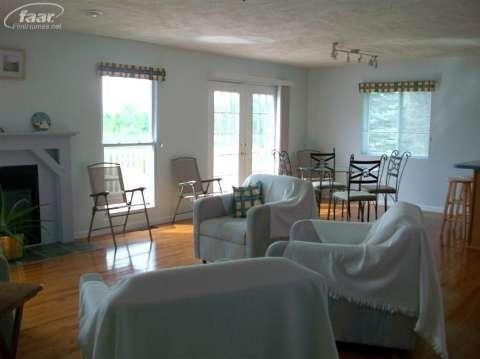 1284 Butcher Road Fenton, MI 48430 - Photo 13 of 43 20377142-12.JPG