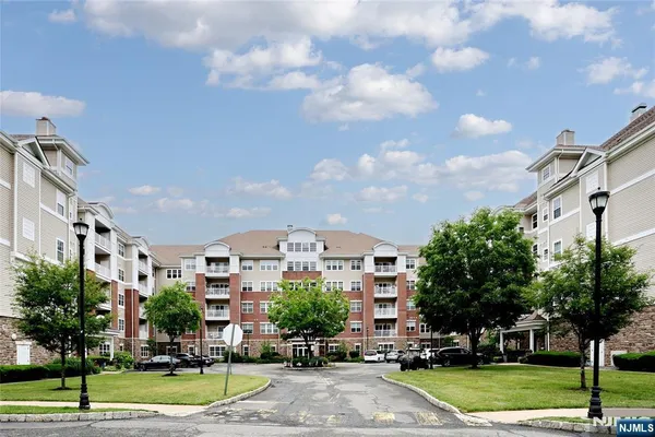 $410,000 | 4301 Warrens Way, Wanaque, NJ 07465