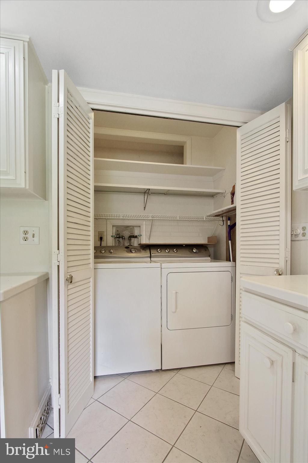 2330 Sutton Road York, PA 17403 - Photo 14 of 32