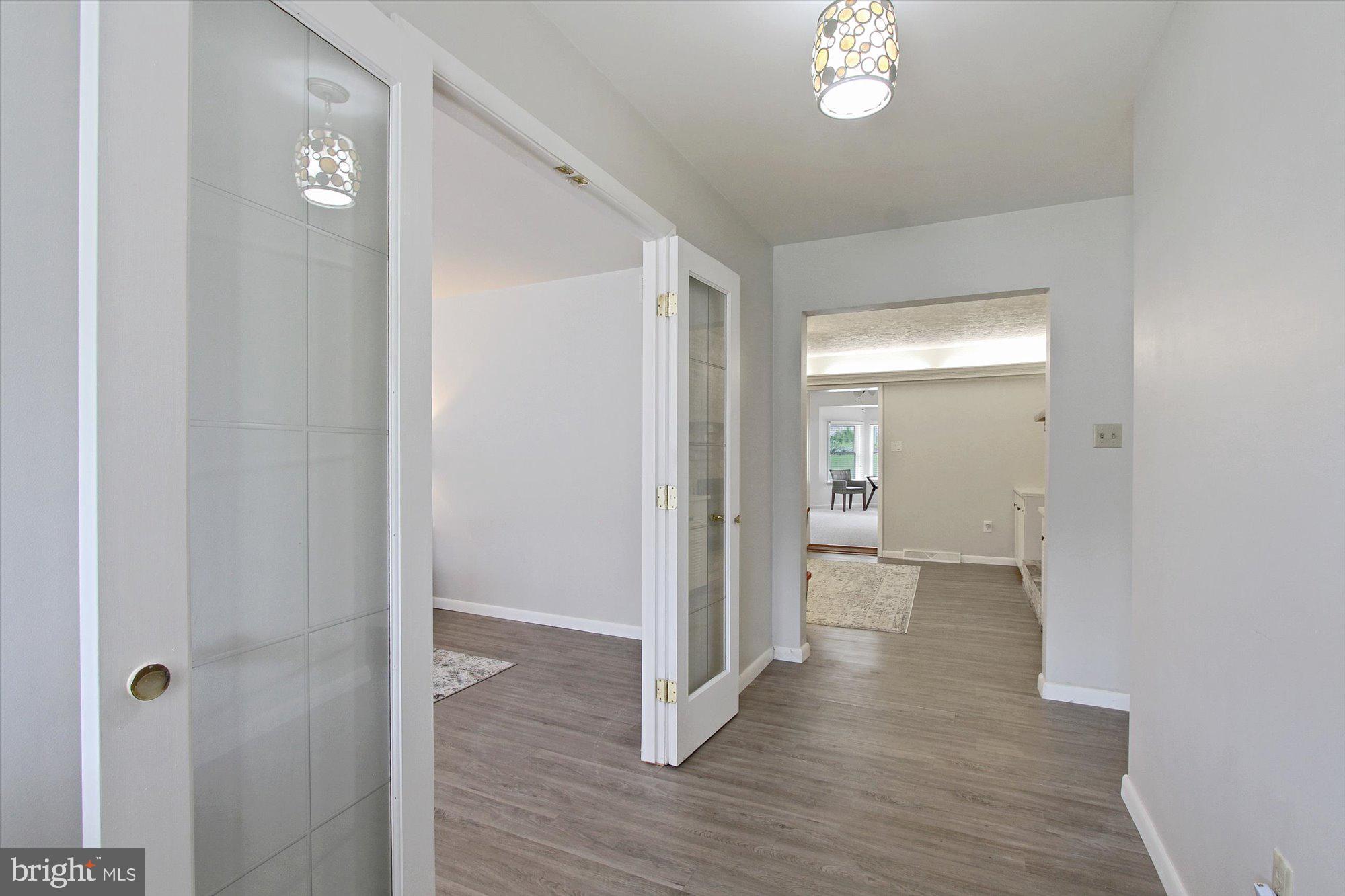 2330 Sutton Road York, PA 17403 - Photo 6 of 32