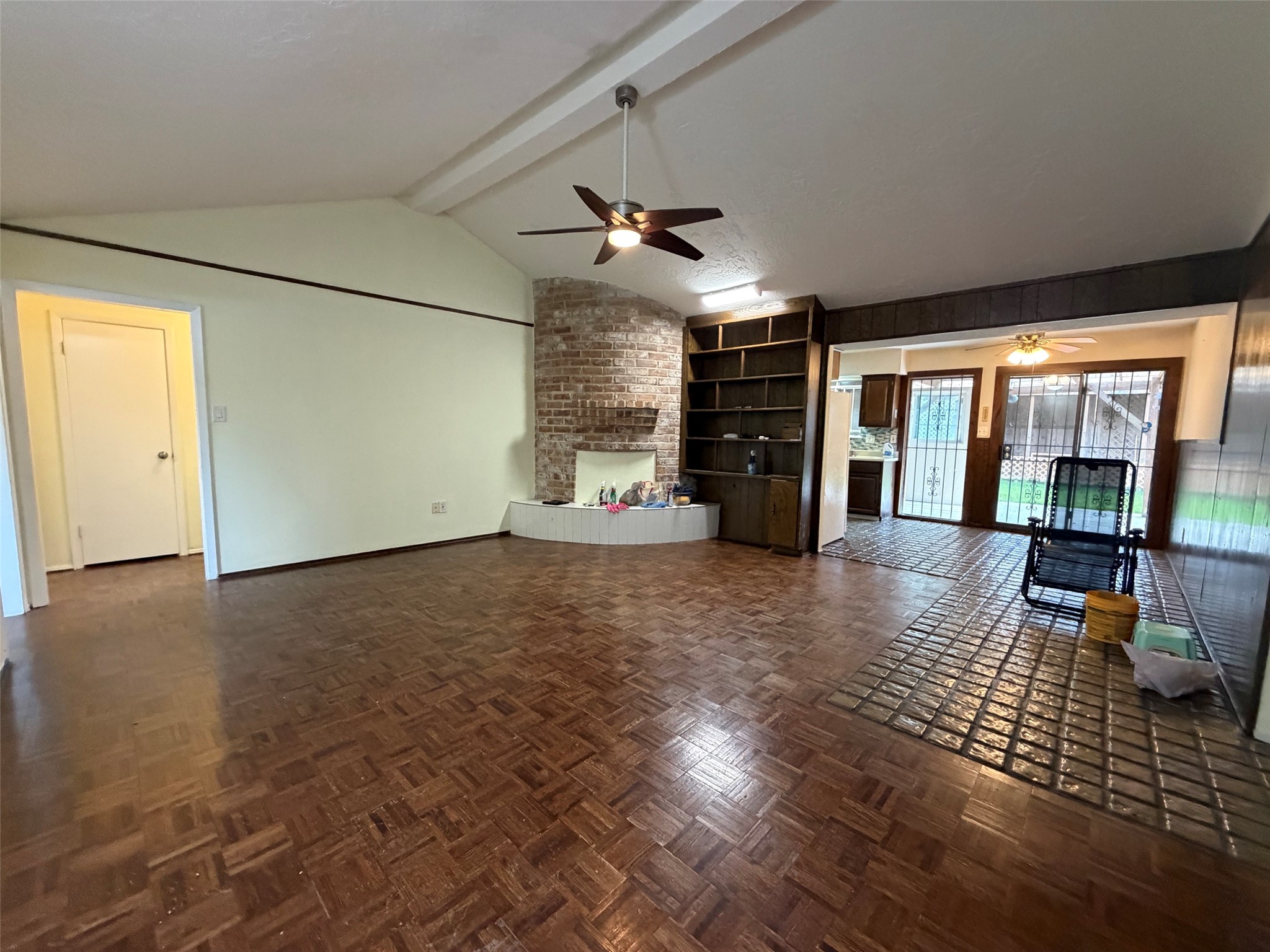 11419 Sharpcrest Street Houston, TX 77072 - Photo 3 of 22 Gallery Image 3
