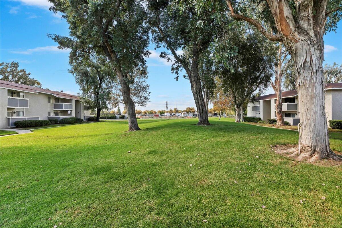 26200 Redlands Boulevard, Unit 68 Redlands, CA 92373 - Photo 30 of 32 a view of a house with backyard
