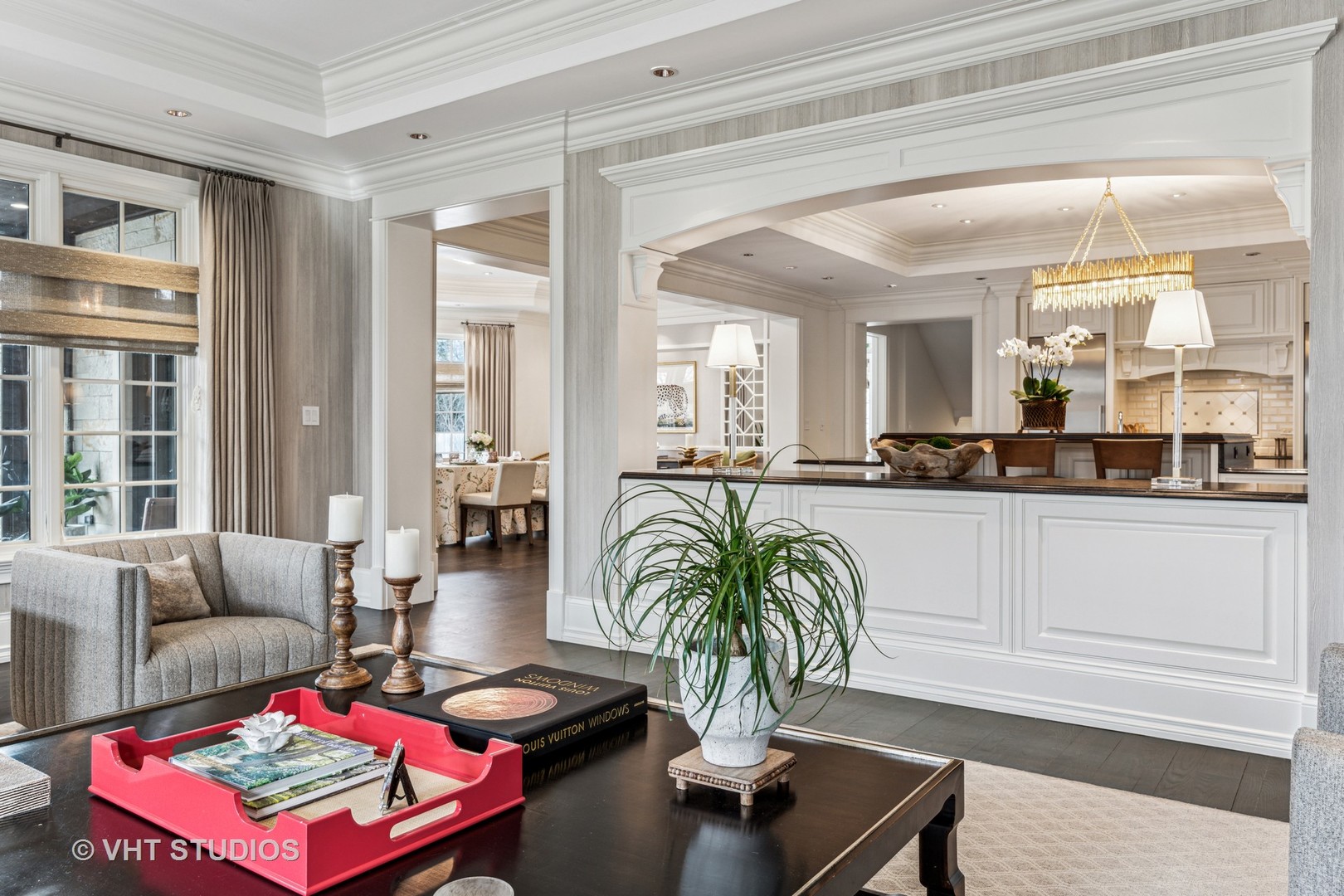 375 Old Farm Road Northfield, IL 60093 - Photo 26 of 78 a living room with furniture and a table