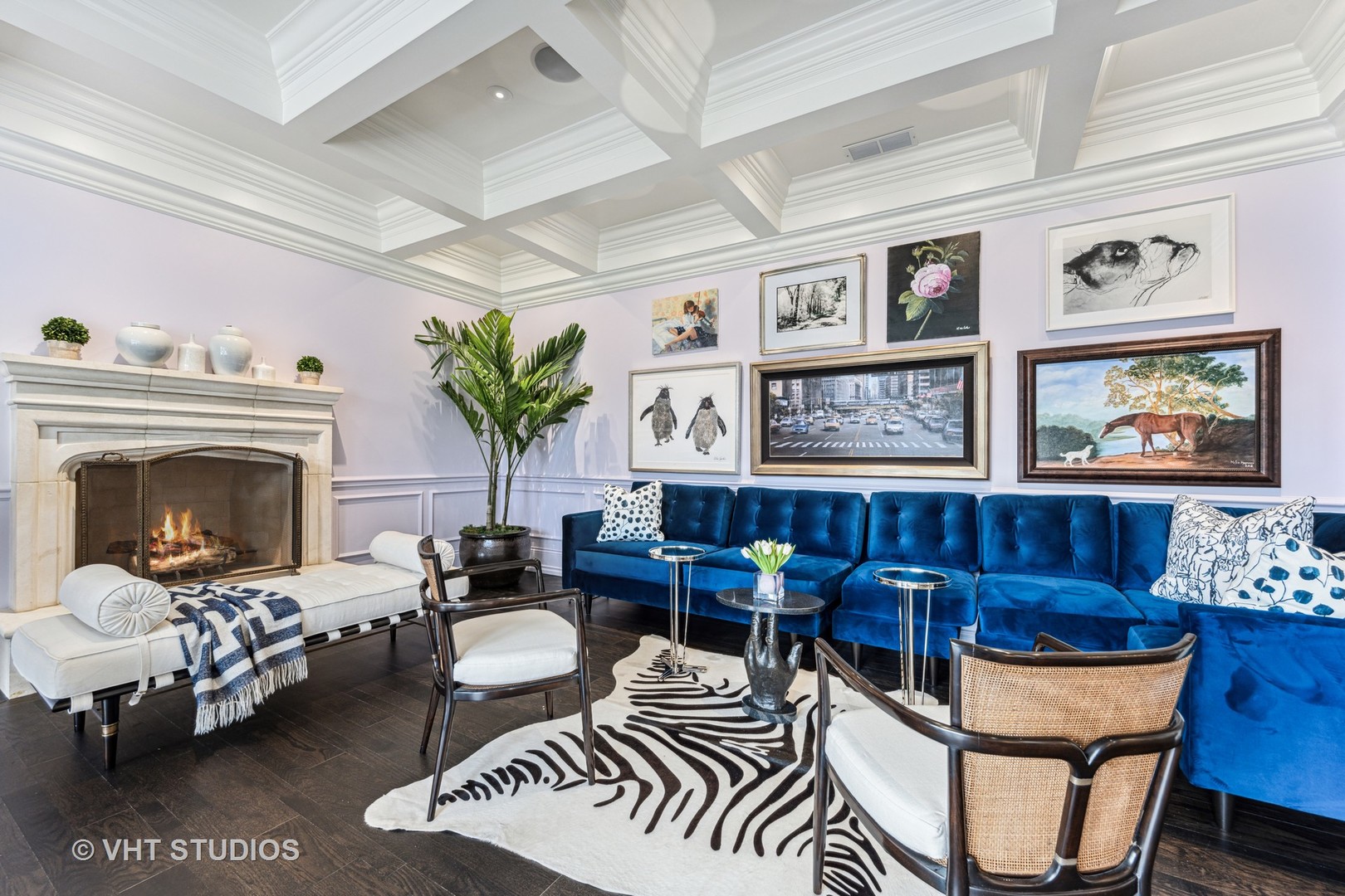 375 Old Farm Road Northfield, IL 60093 - Photo 10 of 78 a living room with furniture flower pot and a fireplace