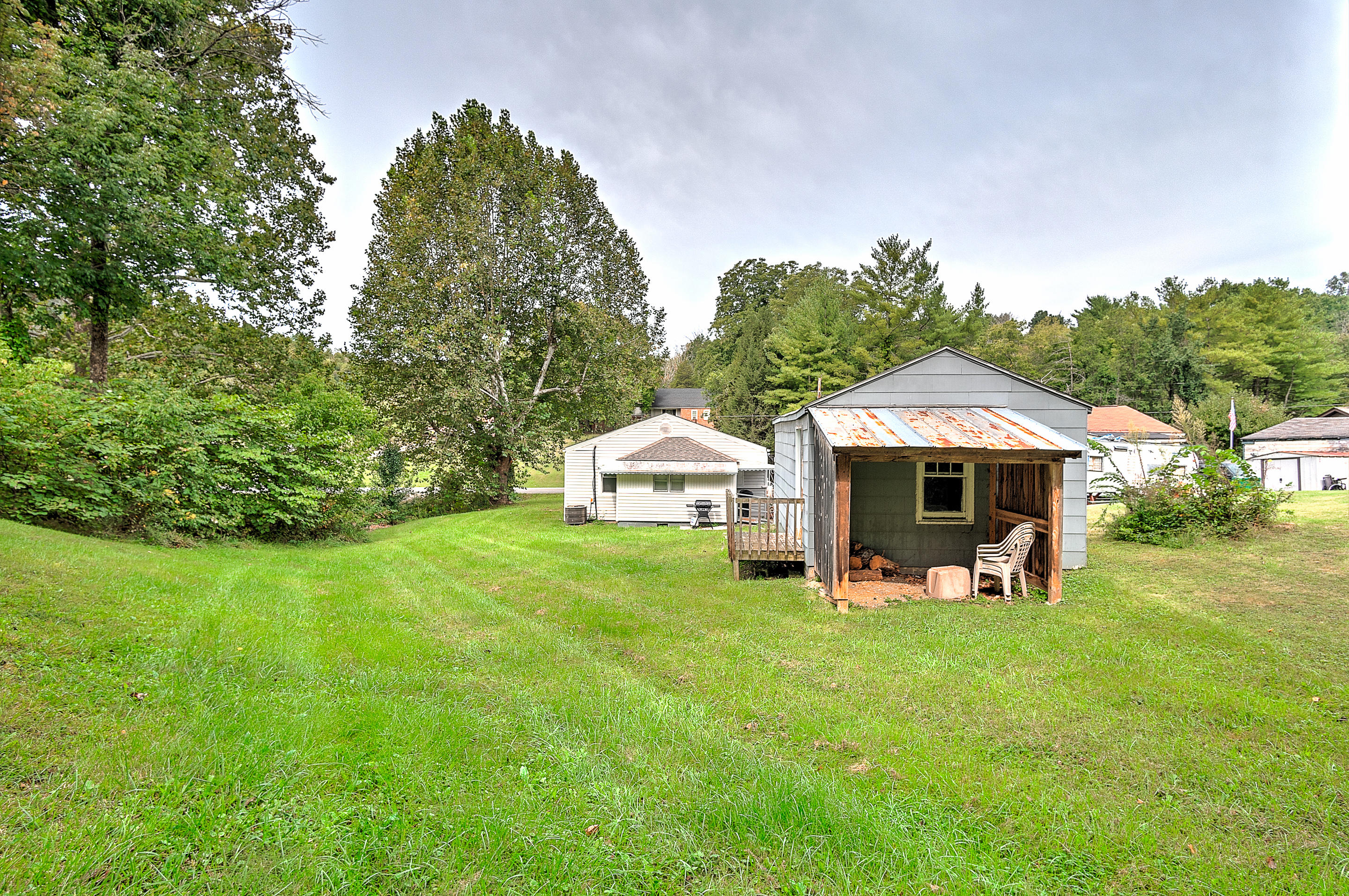 4137 Ridge Road Kingsport, TN 37660 - Photo 29 of 31 exterior-12 (3)