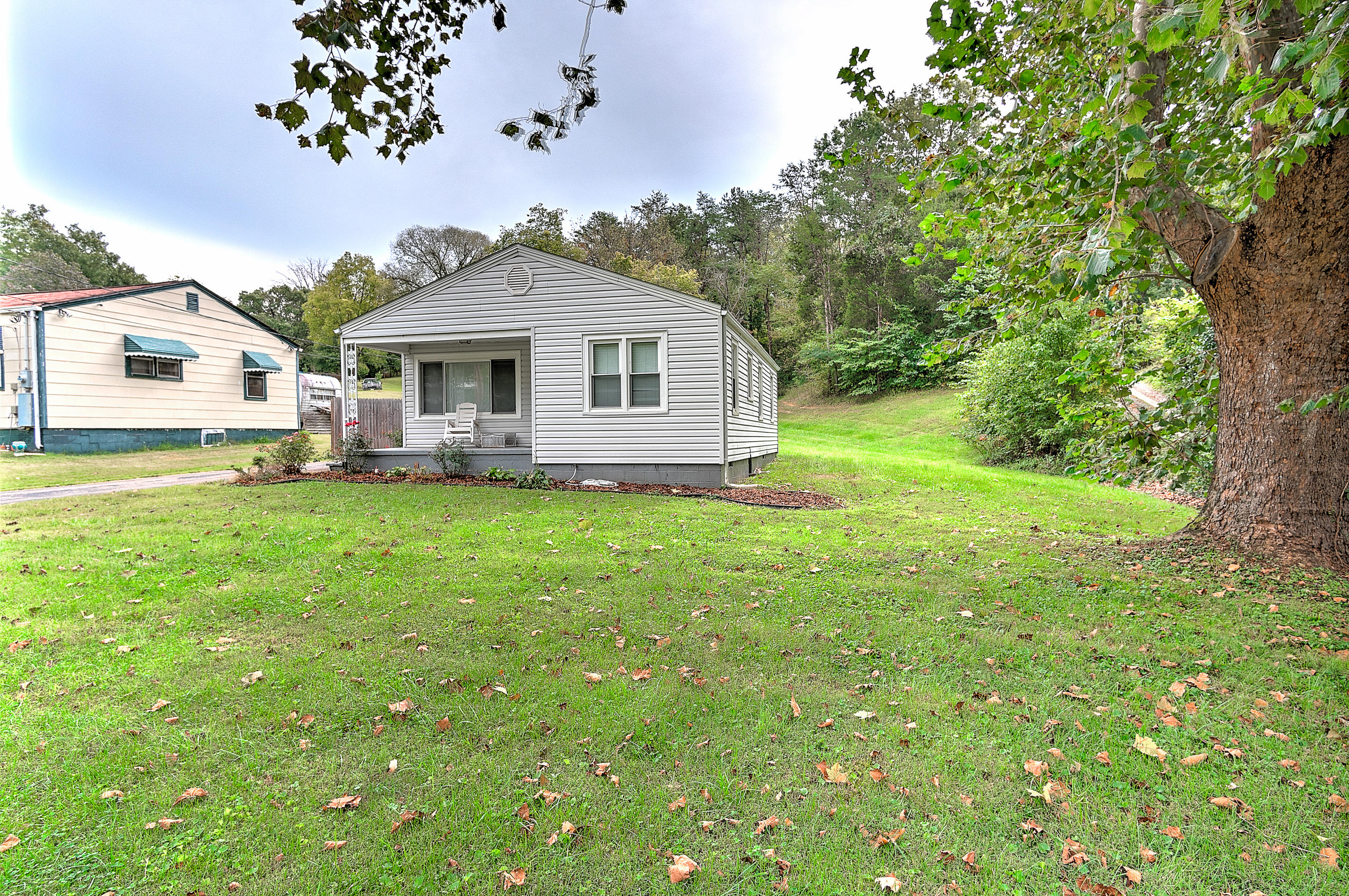 4137 Ridge Road Kingsport, TN 37660 - Photo 6 of 31 exterior-6 (3)