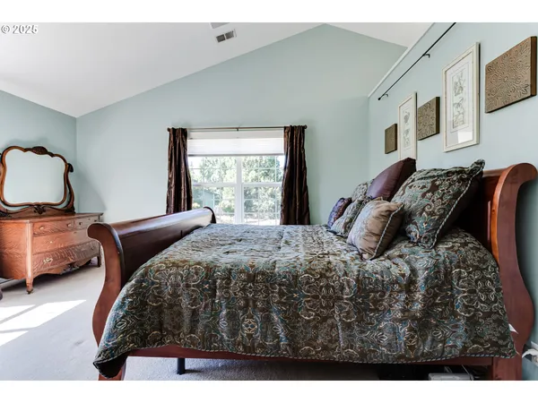 $1,145,000 | 39125 Easton Lane, Springfield, OR 97478