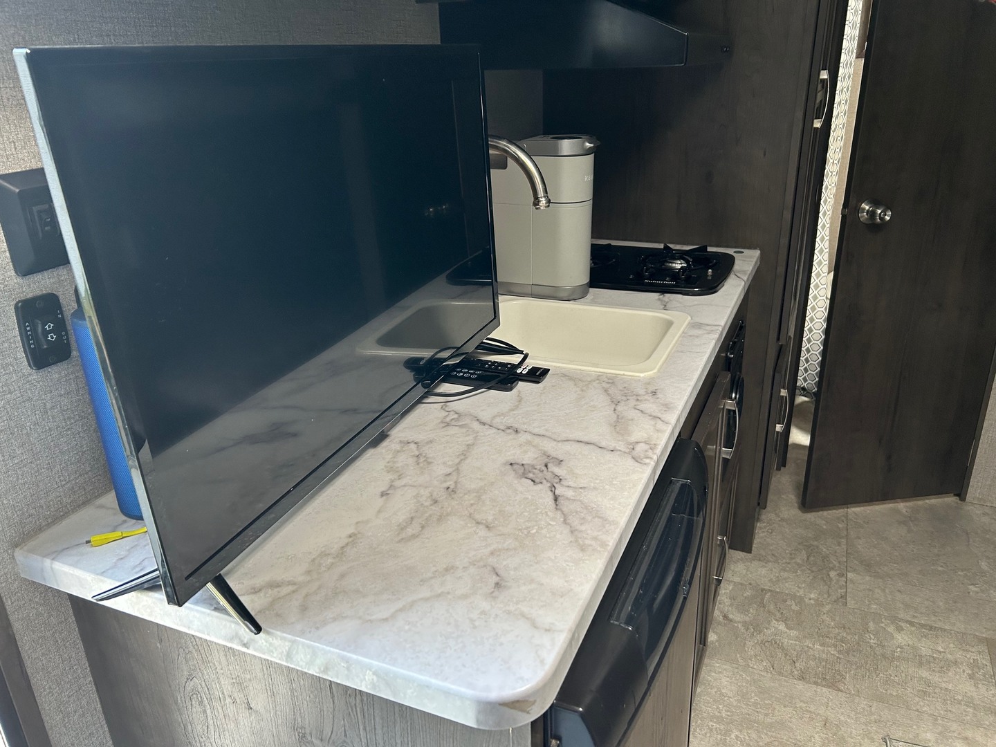 13-93 Woodhaven Sublette, IL 61367 - Photo 5 of 11