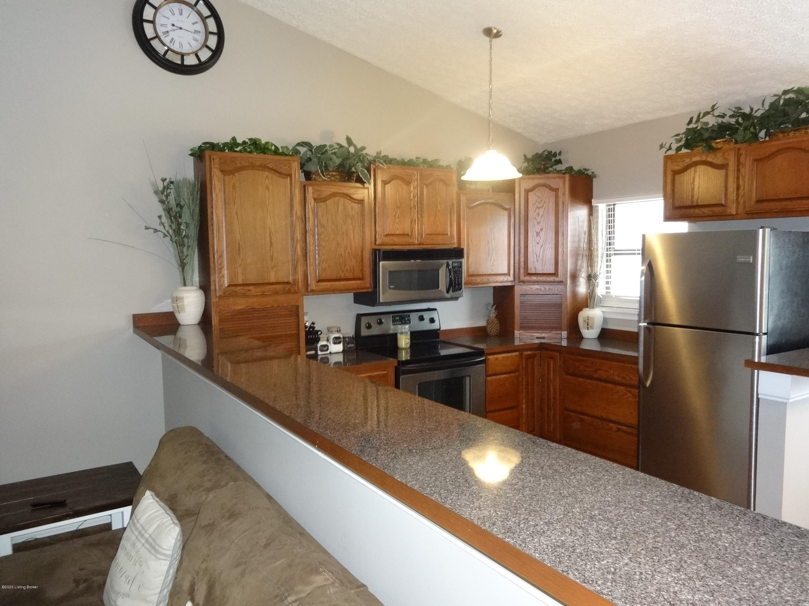 7904 Rochelle Road Louisville, KY 40228 - Photo 32 of 86 DSC01019