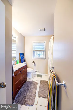 $600,000 | 1070 Rudder Avenue, Manahawkin, NJ 08050