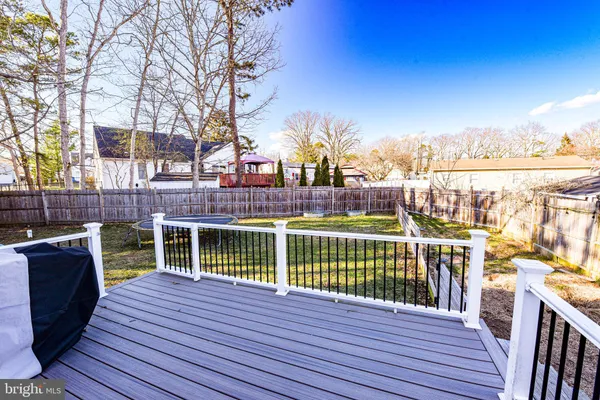 $600,000 | 1070 Rudder Avenue, Manahawkin, NJ 08050