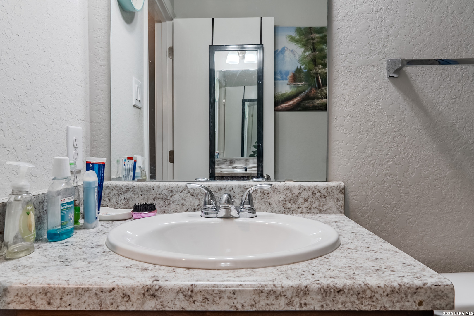 7022 Phoenix Path Converse, TX 78109 - Photo 17 of 29
