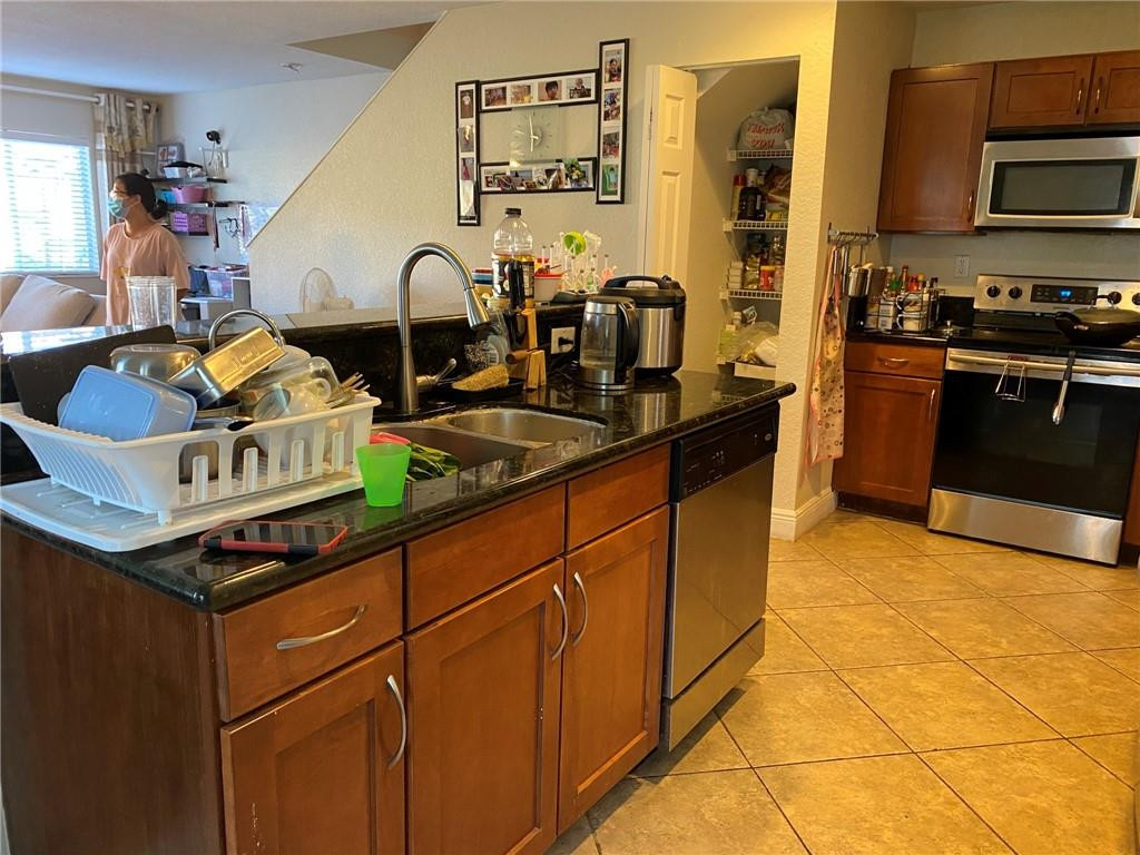 5968 Abbey Road, Unit 1 Tamarac, FL 33321 - Photo 14 of 25 Photo 14
