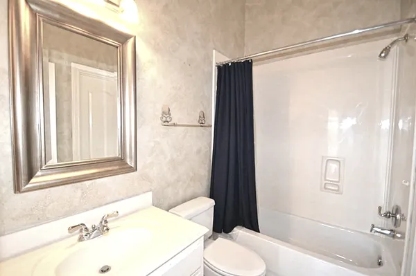 $3,999 | 5926 Solar Point Lane, Houston, TX 77041