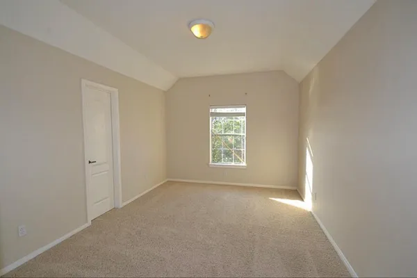 $3,999 | 5926 Solar Point Lane, Houston, TX 77041