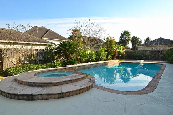 $3,999 | 5926 Solar Point Lane, Houston, TX 77041