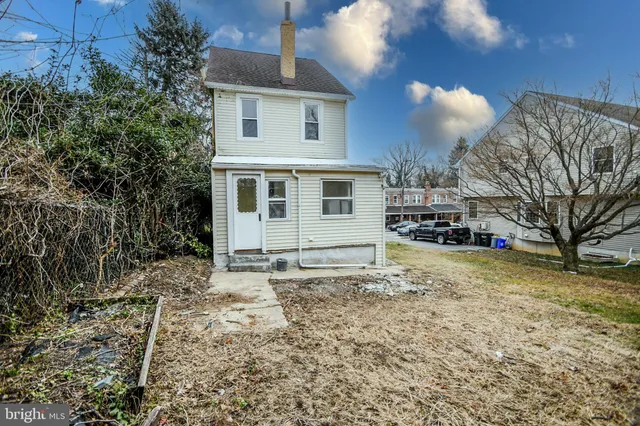 $359,000 | 3817 Dennison Avenue, Drexel Hill, PA 19026