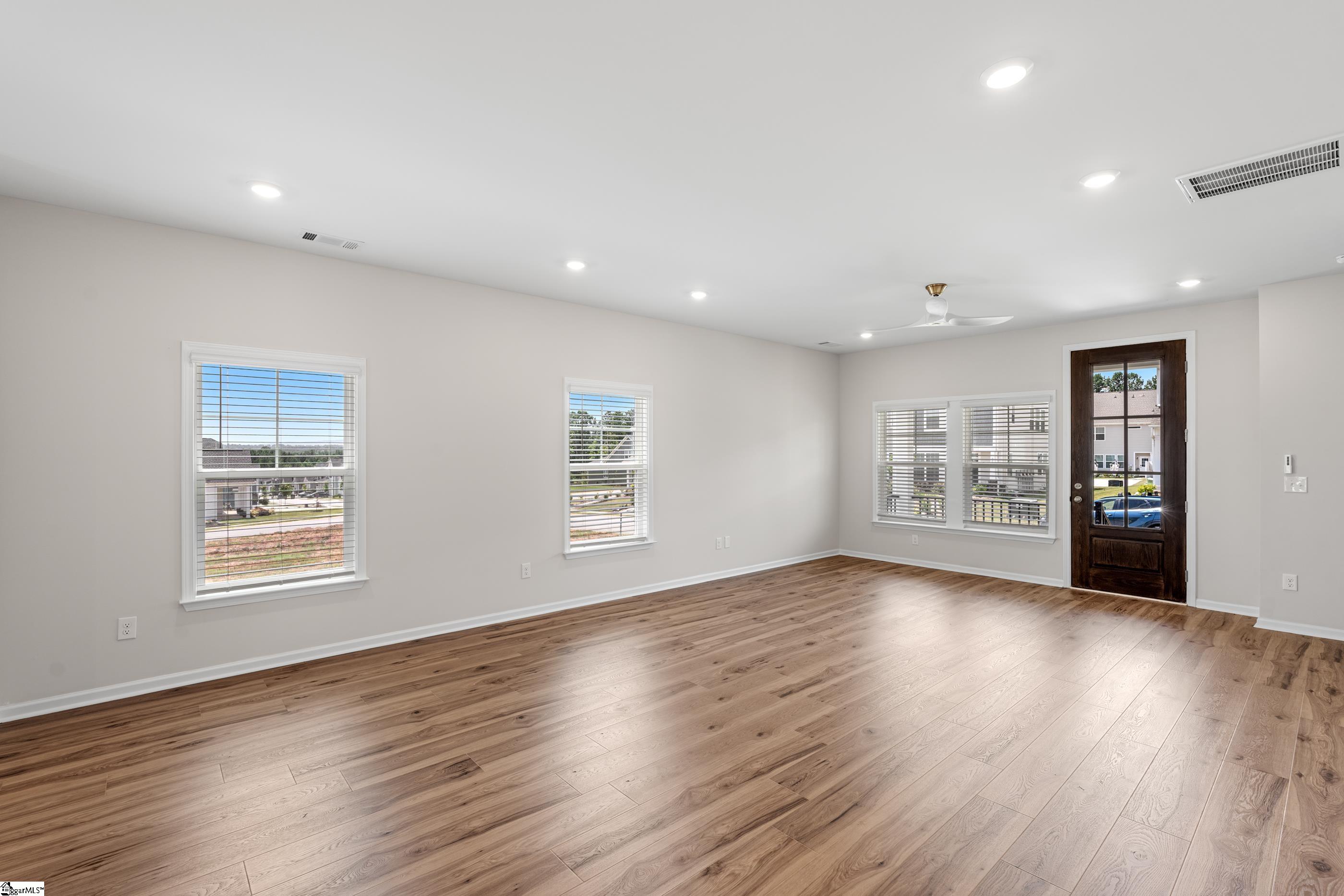 41 Leander Drive Greer, SC 29651 - Photo 5 of 30