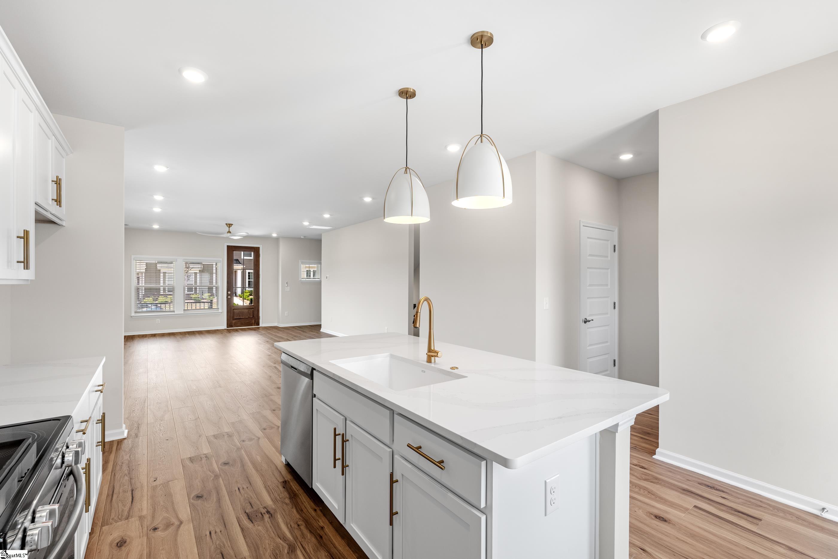 41 Leander Drive Greer, SC 29651 - Photo 9 of 30