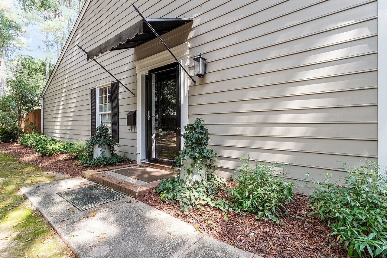 3138 Morningside Drive Raleigh, NC 27607 - Photo 4 of 33 Photo 4