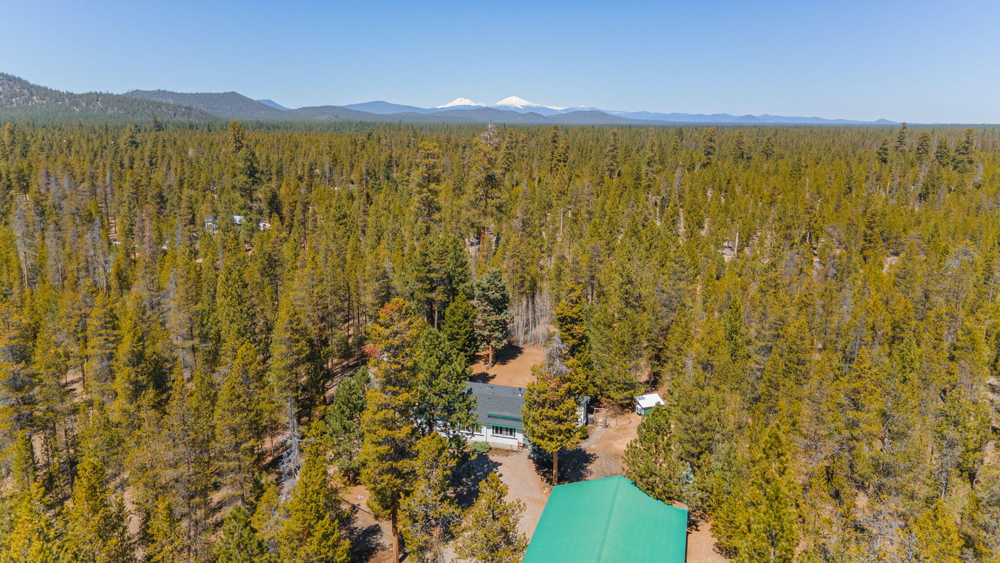 1643 Yoke Road La Pine, OR 97739 - Photo 40 of 61 24-web-or-mls-Riley_Visuals-24