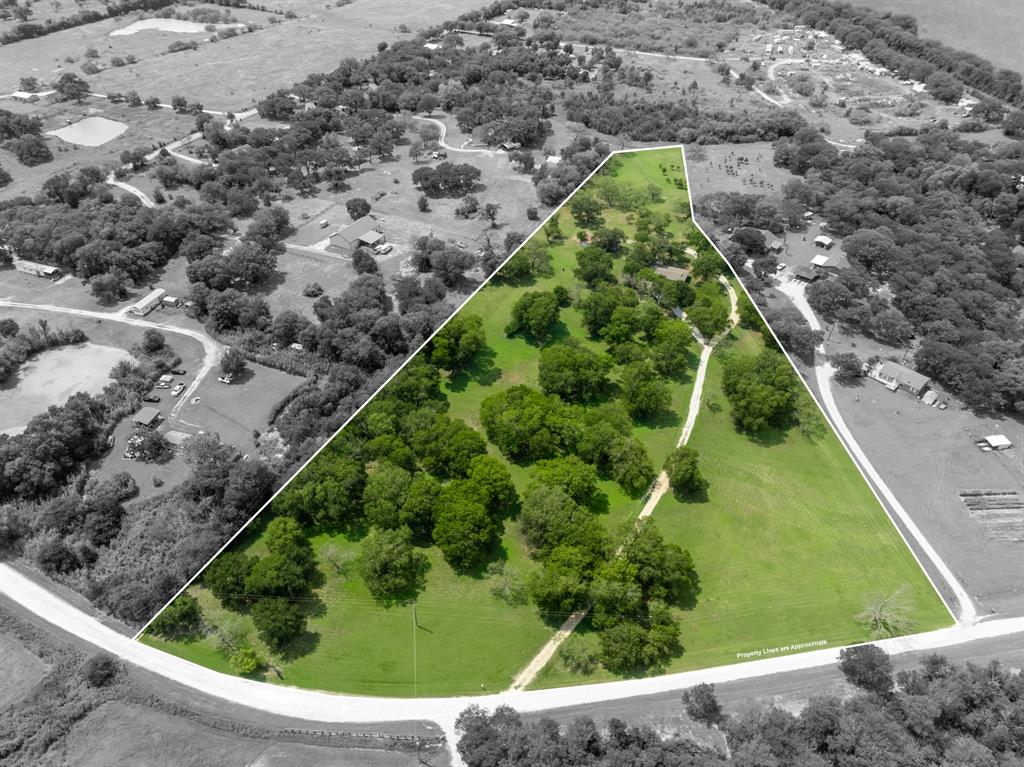 235 Country Drive Waco, TX 76705 - Photo 29 of 29 a view of a garden in a backyard