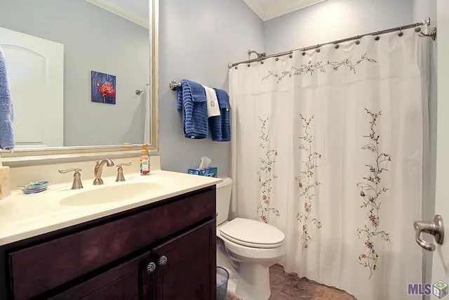 $299,000 | 7111 Village Maison Court, Unit 17, Baton Rouge, LA 70809