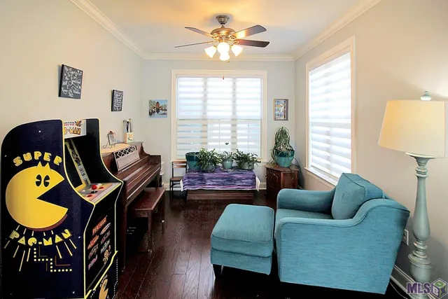 $299,000 | 7111 Village Maison Court, Unit 17, Baton Rouge, LA 70809