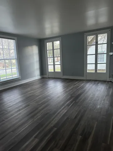 $1,150 | 800 Travis Street, Unit LIVEOAK, Columbus, TX 78934