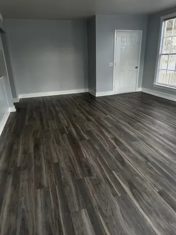 $1,150 | 800 Travis Street, Unit LIVEOAK, Columbus, TX 78934