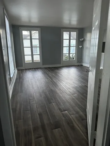 $1,150 | 800 Travis Street, Unit LIVEOAK, Columbus, TX 78934