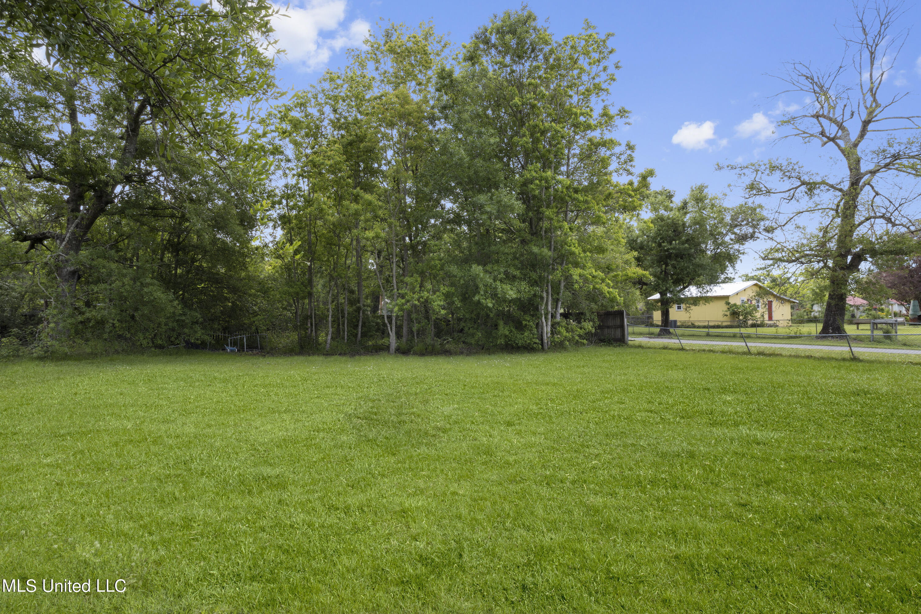 5166 Mitchell Road Long Beach, MS 39560 - Photo 23 of 24 023