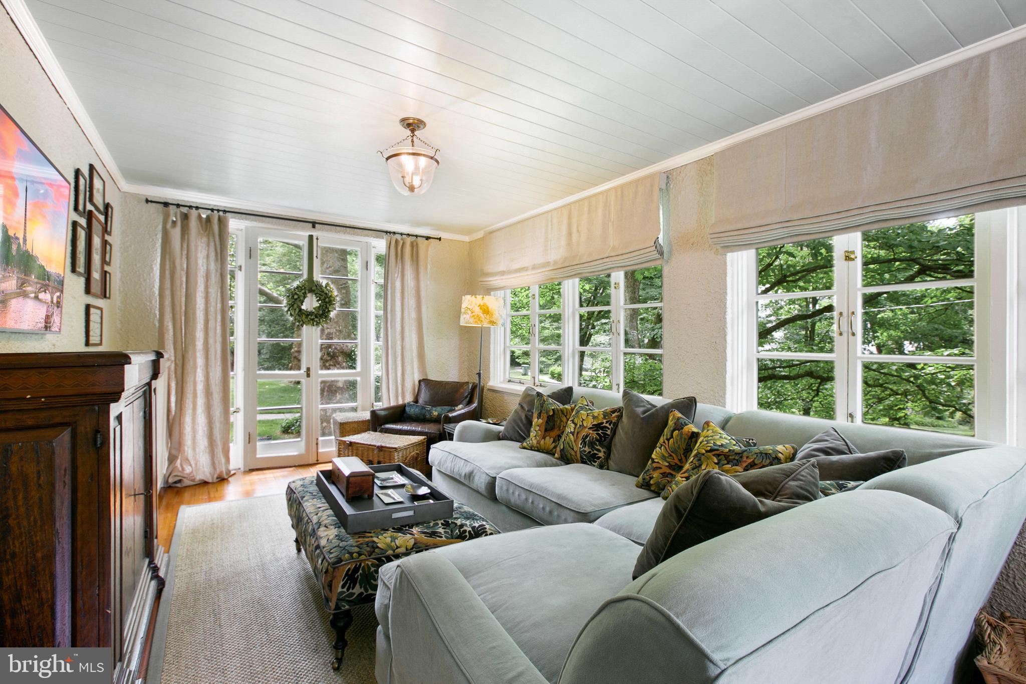 2 Englewood Road Baltimore, MD 21210 - Photo 12 of 55