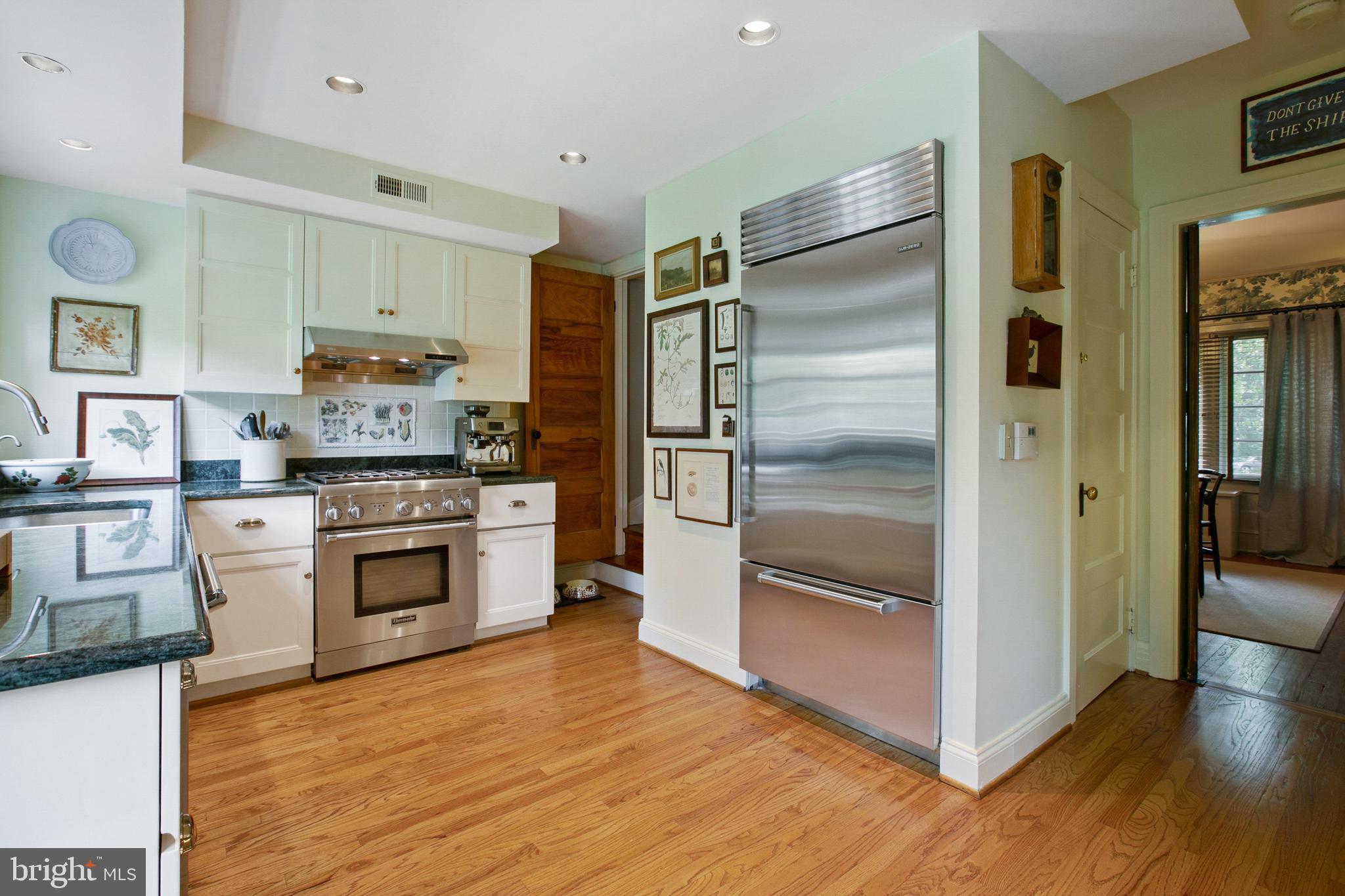 2 Englewood Road Baltimore, MD 21210 - Photo 22 of 55