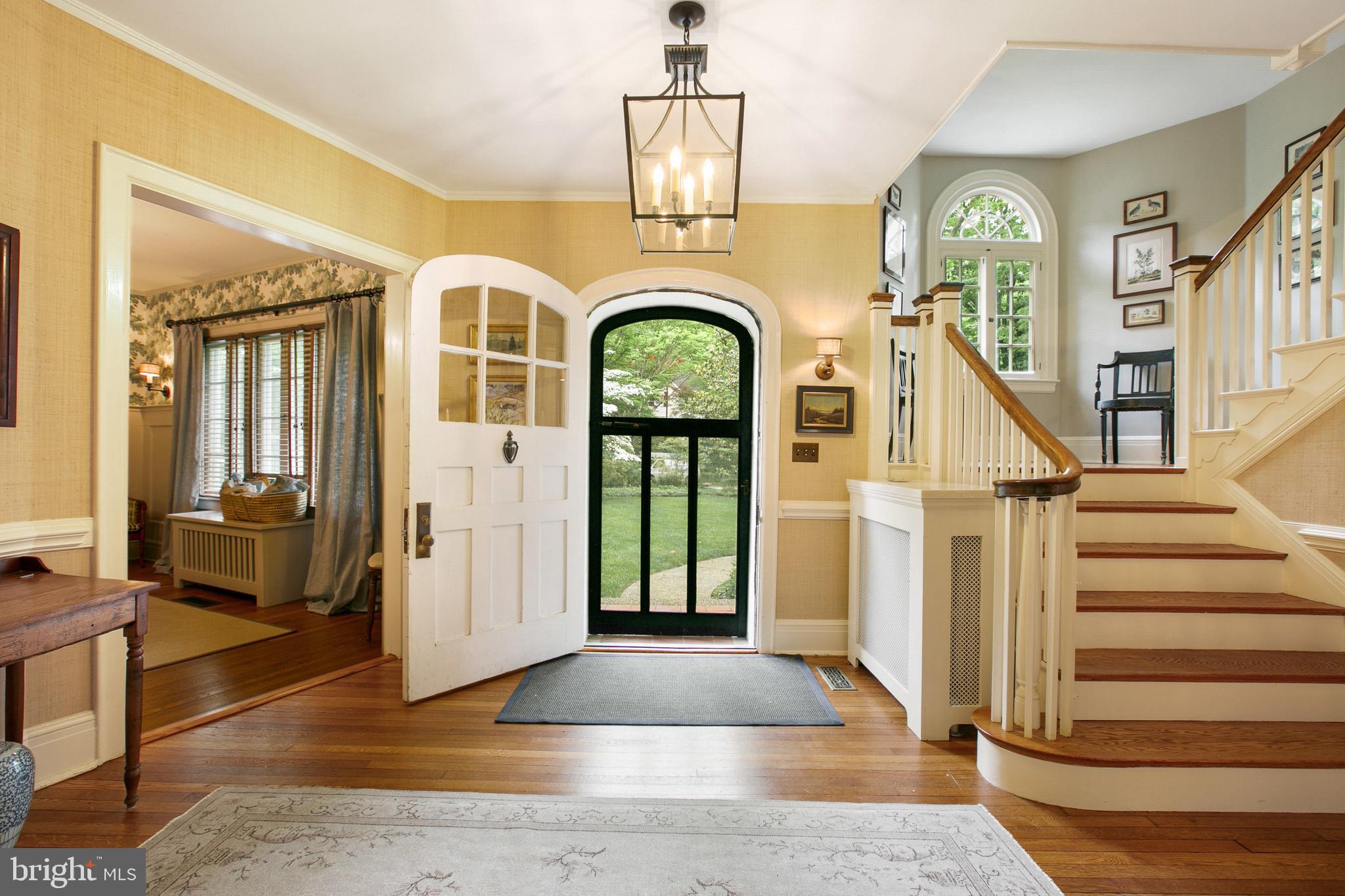 2 Englewood Road Baltimore, MD 21210 - Photo 4 of 55