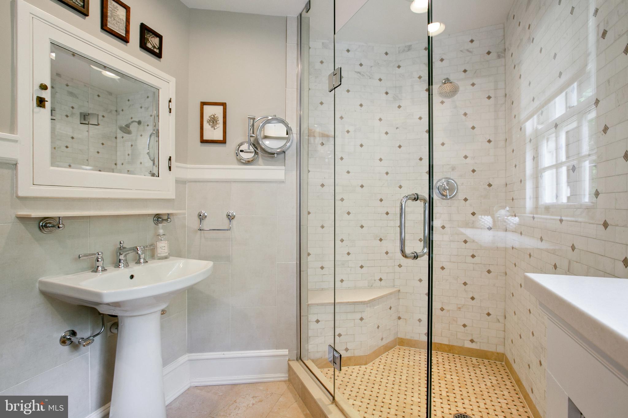 2 Englewood Road Baltimore, MD 21210 - Photo 34 of 55