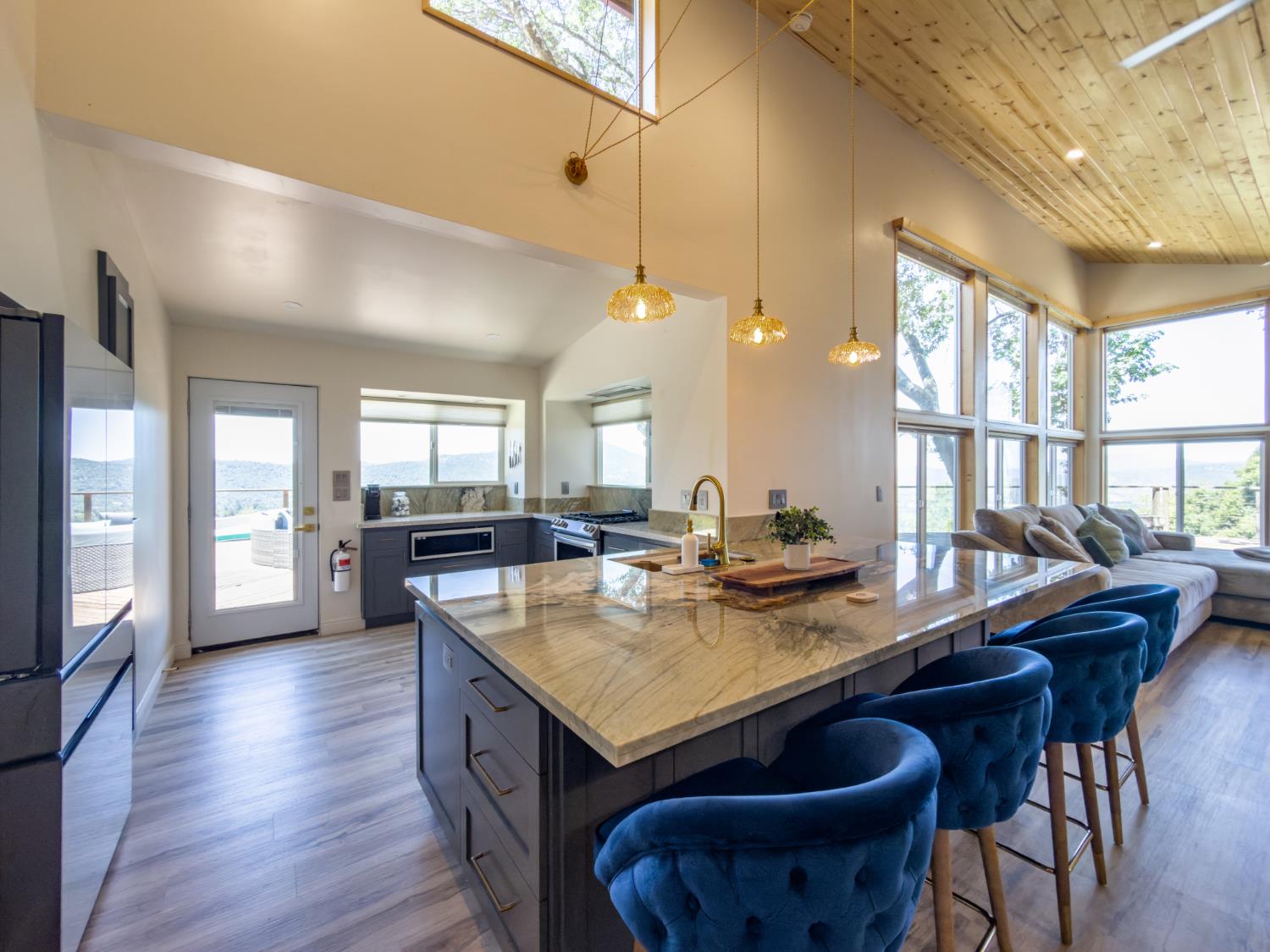 51571 Coyote Ridge Road Oakhurst, CA 93644 - Photo 9 of 95