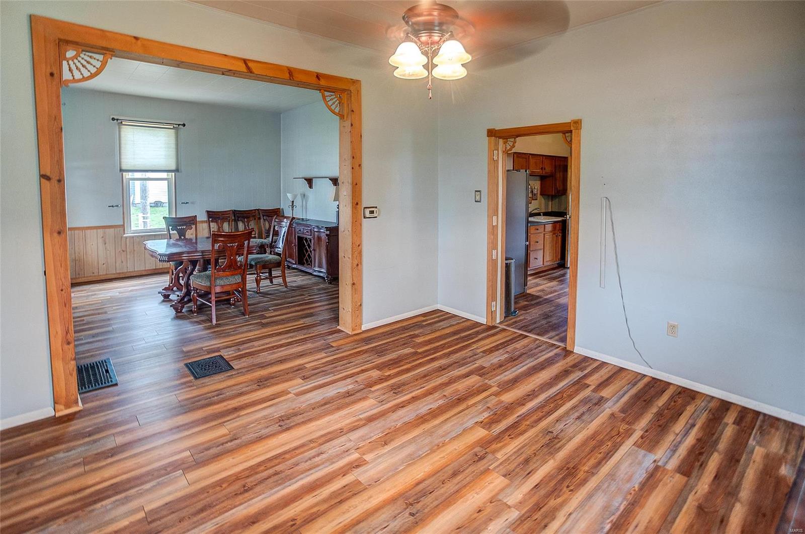 1022 Scheel Street Belleville, IL 62221 - Photo 12 of 31 Gallery Image 12