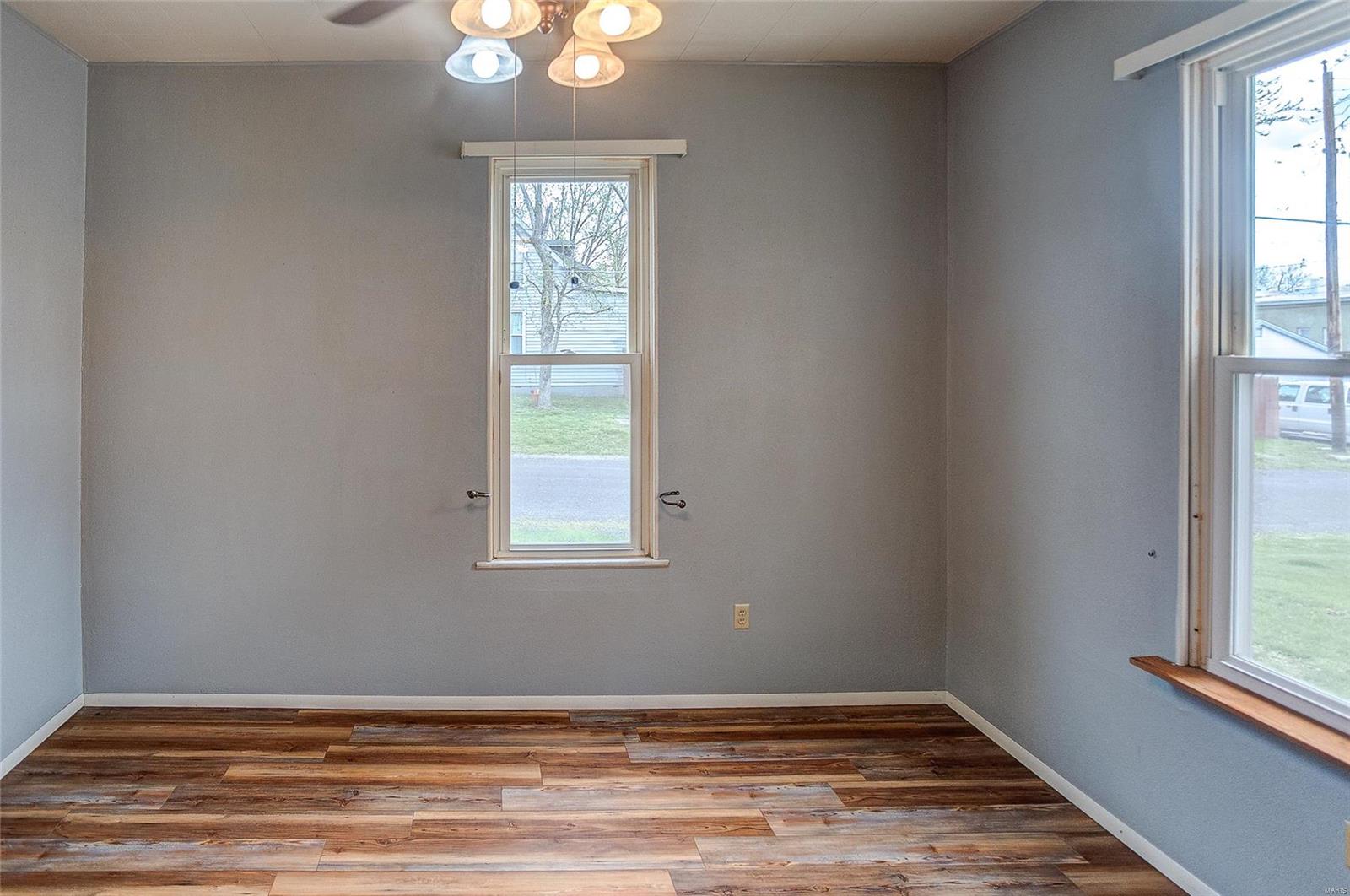 1022 Scheel Street Belleville, IL 62221 - Photo 21 of 31 Gallery Image 21