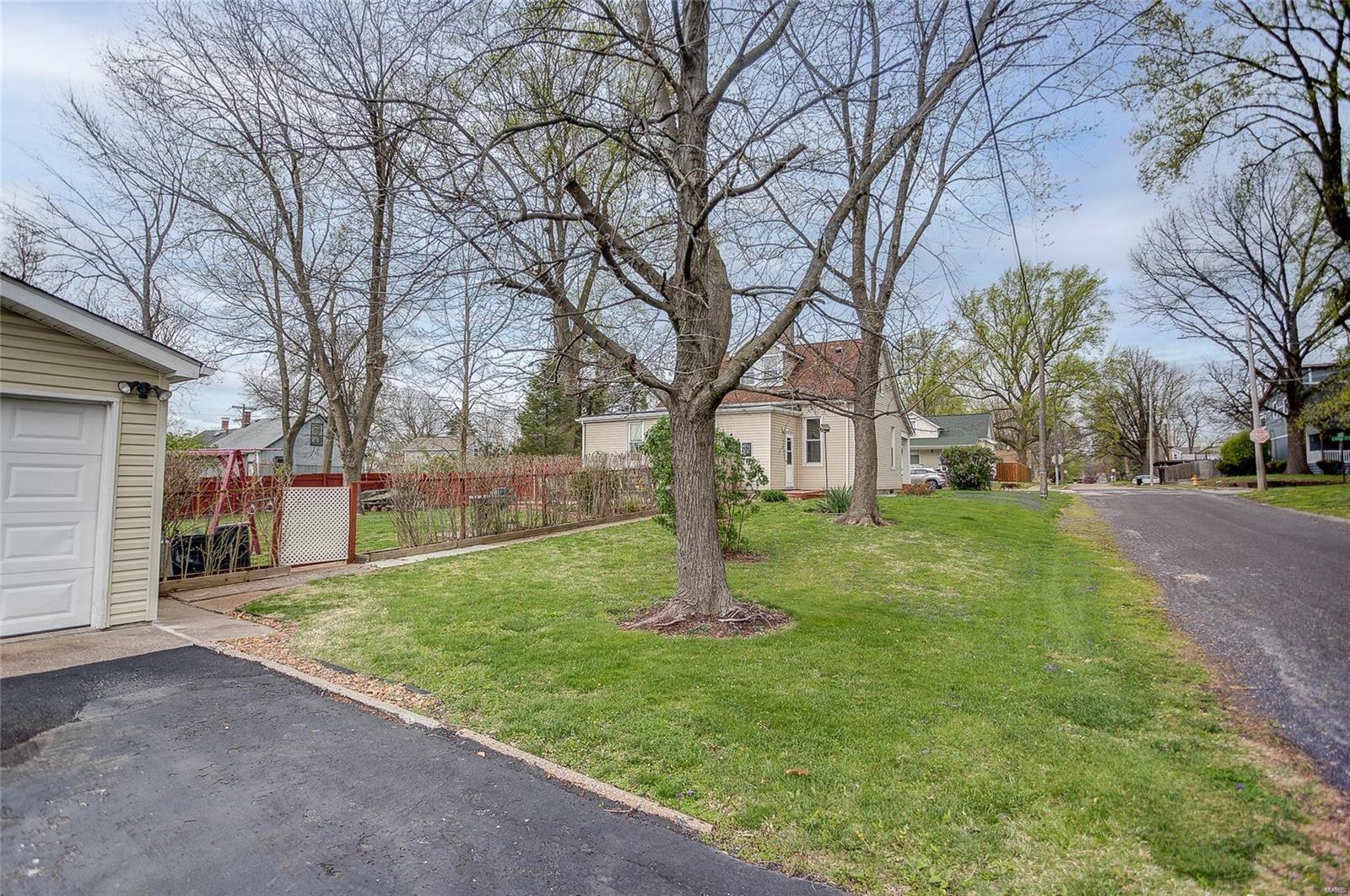 1022 Scheel Street Belleville, IL 62221 - Photo 31 of 31 Gallery Image 31