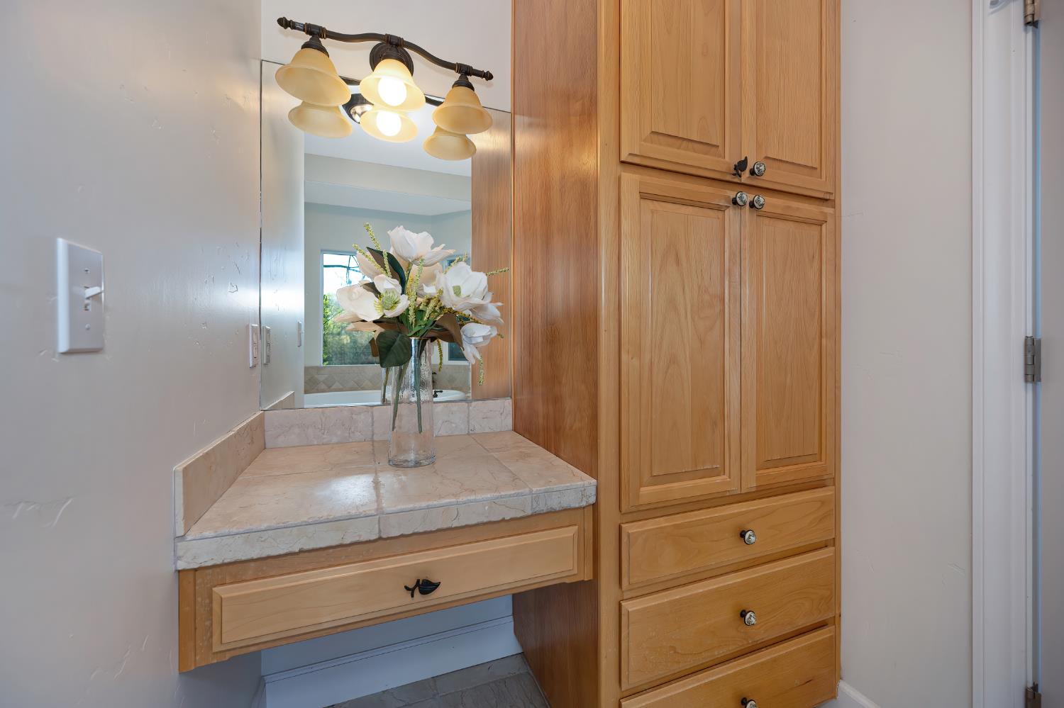 20312 Wolf Creek Road Grass Valley, CA 95949 - Photo 15 of 58