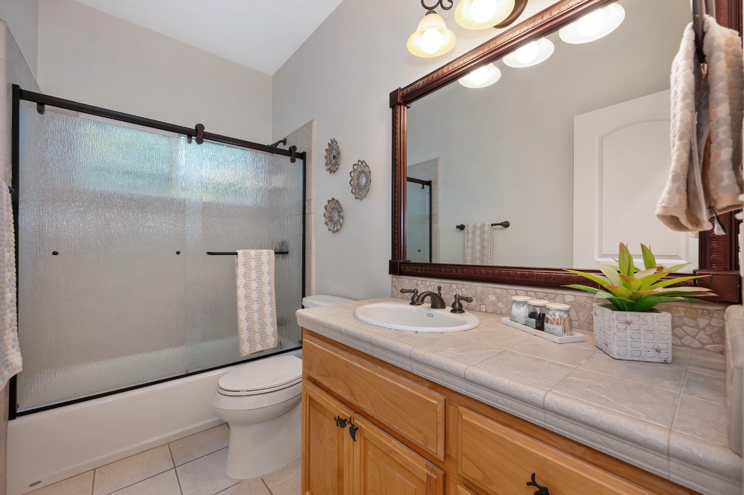 20312 Wolf Creek Road Grass Valley, CA 95949 - Photo 17 of 58