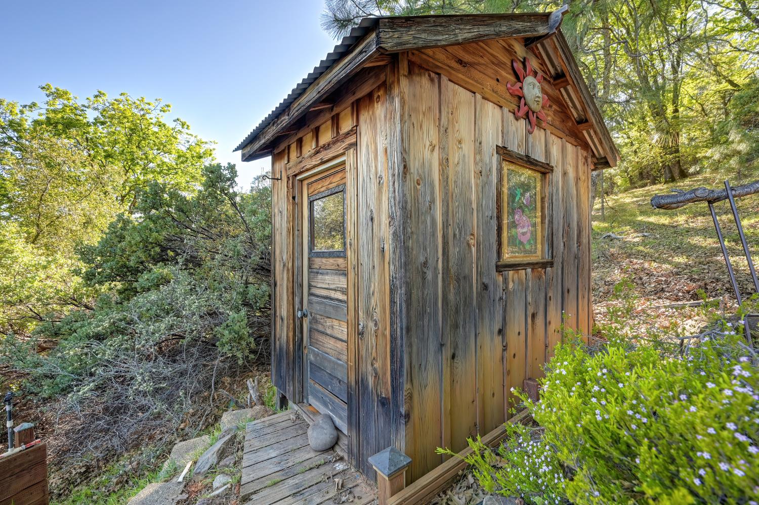20312 Wolf Creek Road Grass Valley, CA 95949 - Photo 52 of 58