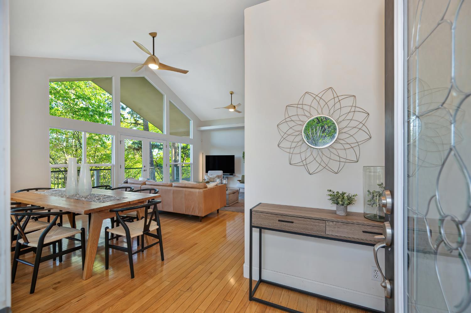 20312 Wolf Creek Road Grass Valley, CA 95949 - Photo 6 of 58