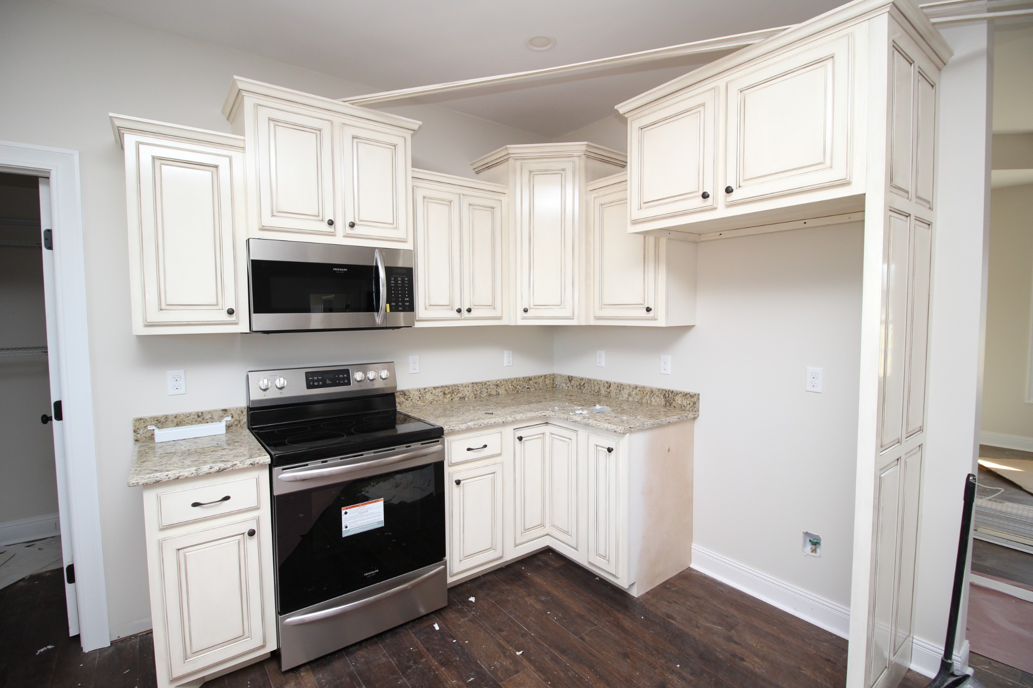 621 Tuck Road Lafayette, TN 37083 - Photo 4 of 12 Gallery Image 4
