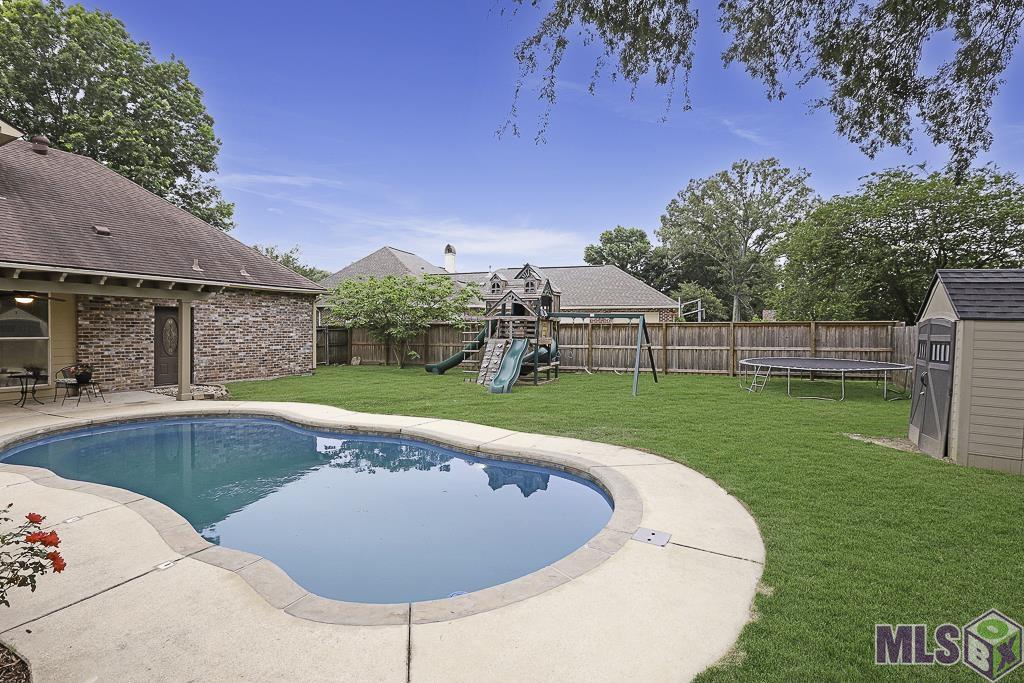 10143 Glen Ridge Avenue St. George, LA 70809 - Photo 3 of 34