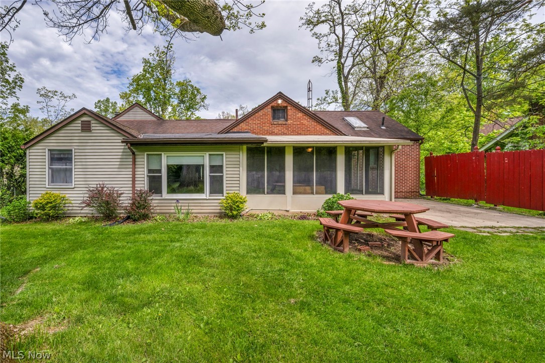 11259 Robson Road Grafton, OH 44044 - Photo 46 of 48