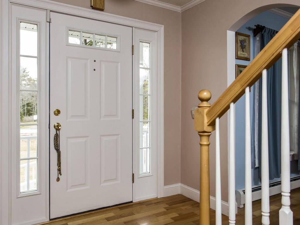 18 Pheasant Ridge Drive Windham, ME 04062 - Photo 2 of 29 Photo